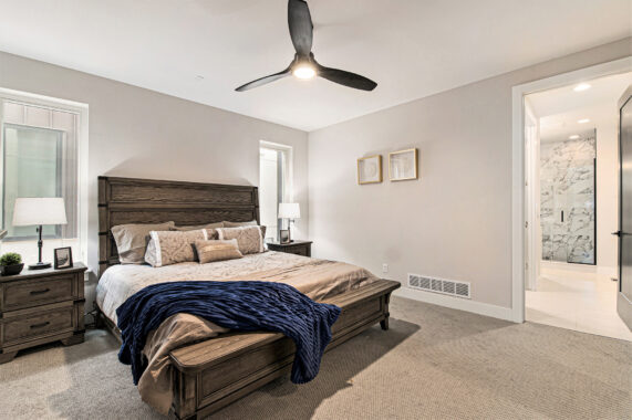 Atlas End Unit - Primary suite