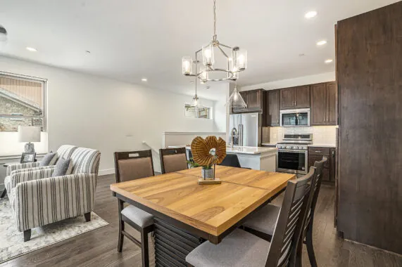 9 explorers ave dining