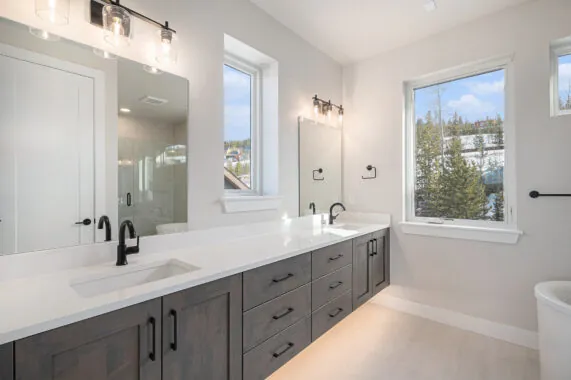 Rendezvous_Meadowlark_Bath